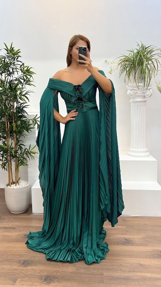 PLEATED DRAPED SLEEVE GOWN